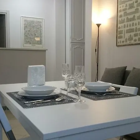 Apartment River House